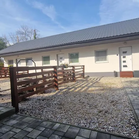 公寓 Sarudi Wellness Sarud